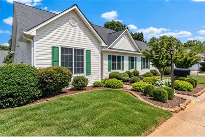 5201 Old Plantation Circle, Winston-Salem, NC 27104 - Photo 2