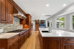 719 Quarterstaff Rd, Winston-Salem, NC 27104 - Photo 16