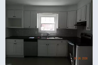 2228 24th Street, Winston-Salem, NC 27105 - Photo 6