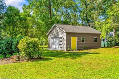 107 Wedgedale Avenue, Greensboro, NC 27403 - Photo 48