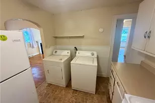 1003 Charlotte Ave, High Point, NC 27262 - Photo 2