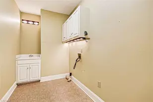3809 Chiswell Ct, Greensboro, NC 27410 - Photo 24