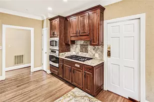 3809 Chiswell Ct, Greensboro, NC 27410 - Photo 18