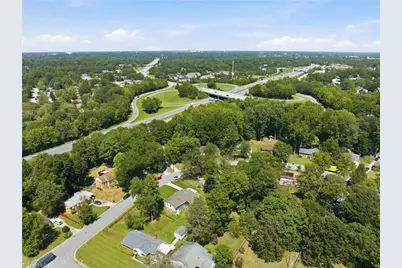 2405 Denver Drive, Greensboro, NC 27406 - Photo 40