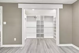 2405 Denver Dr, Greensboro, NC 27406 - Photo 16