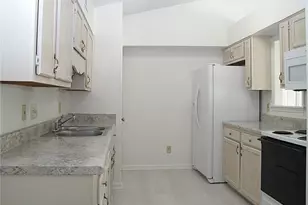 7129 W Friendly Ave, Greensboro, NC 27410 - Photo 4