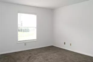 7129 W Friendly Ave, Greensboro, NC 27410 - Photo 8