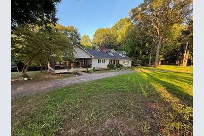 1725 Fred Hinshaw Road, Yadkinville, NC 27055 - Photo 8
