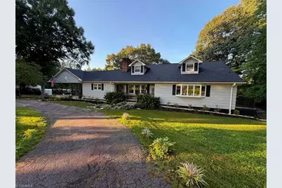 1725 Fred Hinshaw Road, Yadkinville, NC 27055 - Photo 6