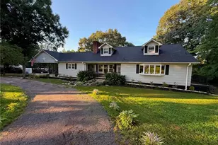 1725 Fred Hinshaw Rd, Yadkinville, NC 27055 - Photo 6