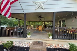 1725 Fred Hinshaw Rd, Yadkinville, NC 27055 - Photo 4