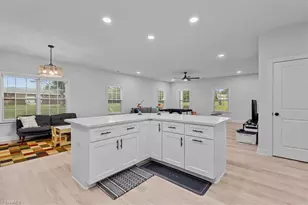 5305 Ridge Fall Rd, Greensboro, NC 27410 - Photo 22