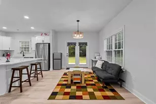 5305 Ridge Fall Rd, Greensboro, NC 27410 - Photo 14
