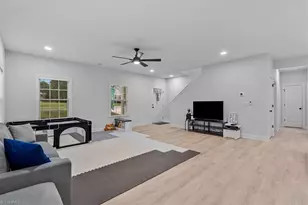5305 Ridge Fall Rd, Greensboro, NC 27410 - Photo 8