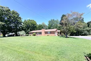 776 Country Club Dr, State Road, NC 28676 - Photo 38