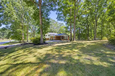 182 Regency Drive, Reidsville, NC 27320 - Photo 4