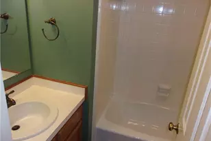 3225 Cypress Park Rd, Greensboro, NC 27407 - Photo 20