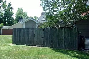 3225 Cypress Park Rd, Greensboro, NC 27407 - Photo 26