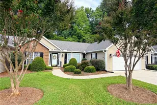 313 Quarter Path Ln, Jamestown, NC 27282 - Photo 2