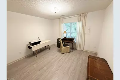 313 Quarterpath Lane, Jamestown, NC 27282 - Photo 20