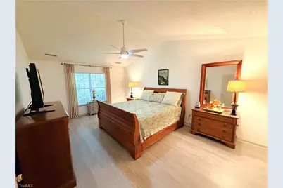 313 Quarterpath Lane, Jamestown, NC 27282 - Photo 14