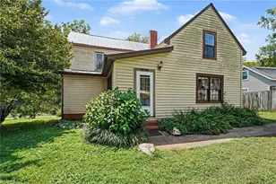 447 Main St, Franklinville, NC 27248 - Photo 2