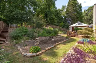 572 Orchard Ridge Ln, Greensboro, NC 27455 - Photo 2