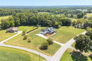 2488 Friendship Ledford Rd, Winston-Salem, NC 27107 - Photo 2
