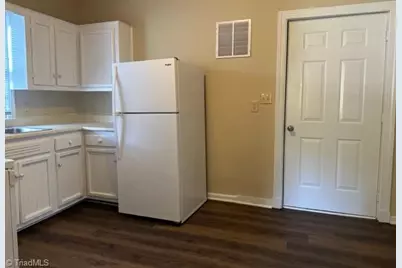 1015 Cranbrook Street, Greensboro, NC 27407 - Photo 2