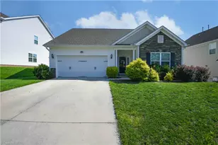 6725 Barton Creek Dr, Whitsett, NC 27377 - Photo 2