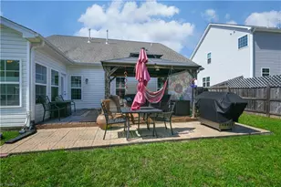 6725 Barton Creek Dr, Whitsett, NC 27377 - Photo 22
