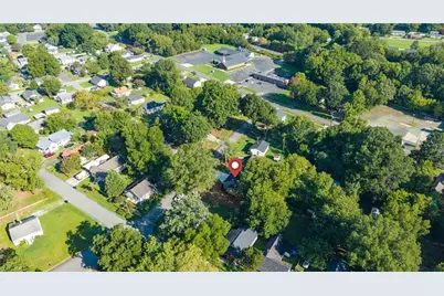 1305 E Willowbrook Drive, Burlington, NC 27215 - Photo 30