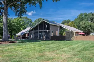 109 Holly Cir, Bermuda Run, NC 27006 - Photo 4