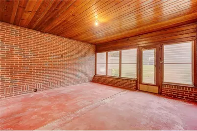726 Russell Avenue, Reidsville, NC 27320 - Photo 24