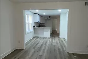 1013 Willow Rd, Greensboro, NC 27401 - Photo 4