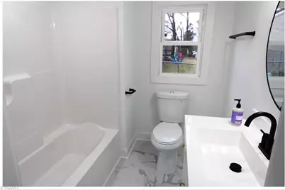 1013 Willow Road, Greensboro, NC 27401 - Photo 14
