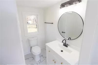 1013 Willow Road, Greensboro, NC 27401 - Photo 20