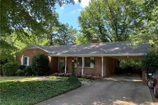 2315 Frederick Dr, Winston-Salem, NC 27103 - Photo 1