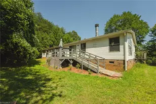 51 Fred Jolly Ln, Taylorsville, NC 28681 - Photo 42