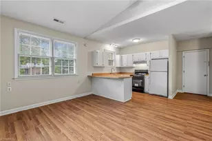 2507 Pisgah Church Rd, Greensboro, NC 27455 - Photo 2