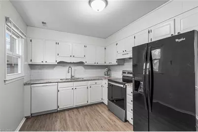 3921 Valley Court #G, Winston-Salem, NC 27106 - Photo 2