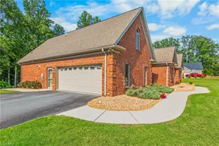 1080 Nauvoo Ridge Dr, Tobaccoville, NC 27050 - Photo 38