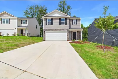 1547 Hamilton Hills Drive, Greensboro, NC 27406 - Photo 1