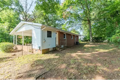 1207 Robin Road, Eden, NC 27288 - Photo 32