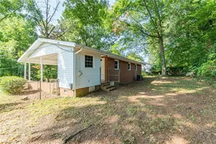 1207 Robin Rd, Eden, NC 27288 - Photo 32