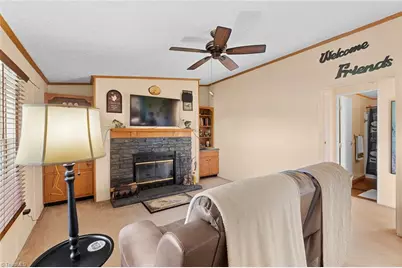 949 Riverview Road Extension, Lexington, NC 27292 - Photo 16