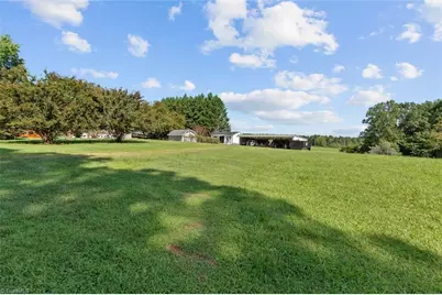 125 Hartley Lane, Pilot Mountain, NC 27041 - Photo 36