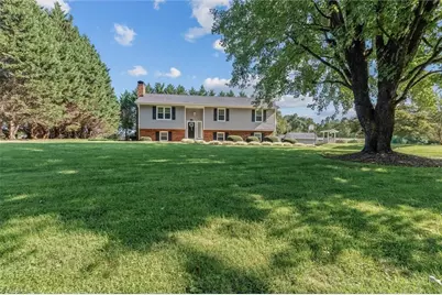 125 Hartley Lane, Pilot Mountain, NC 27041 - Photo 2