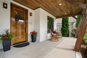 5348 Summer Hill Ln, Winston-Salem, NC 27106 - Photo 2