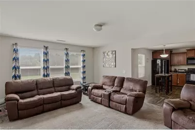 5010 Shorthorn Way, Greensboro, NC 27405 - Photo 6